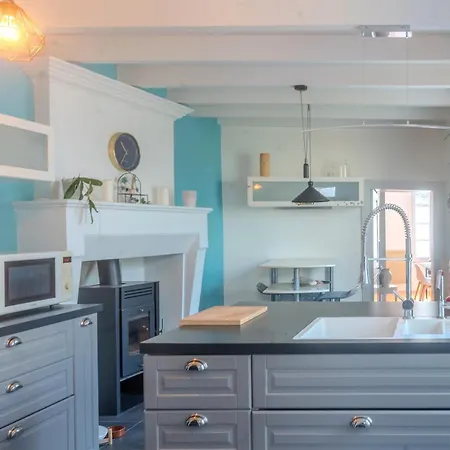 Les Hirondelles Ferienhaus